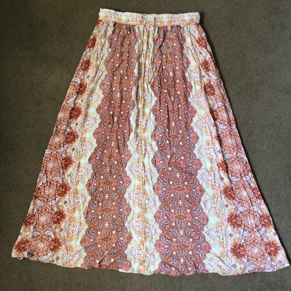 Maxi skirt